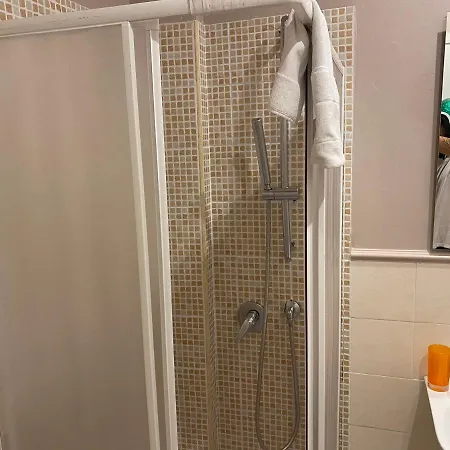 Macchi Apartamento Milão